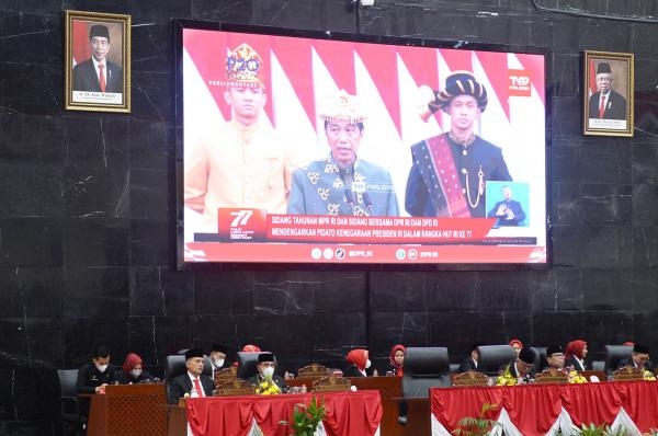 Dengarkan Pidato Kenegaraan Presiden RI, Edy Rahmayadi Bangga Indonesia Berhasil Kendalikan Pandemi Covid-19